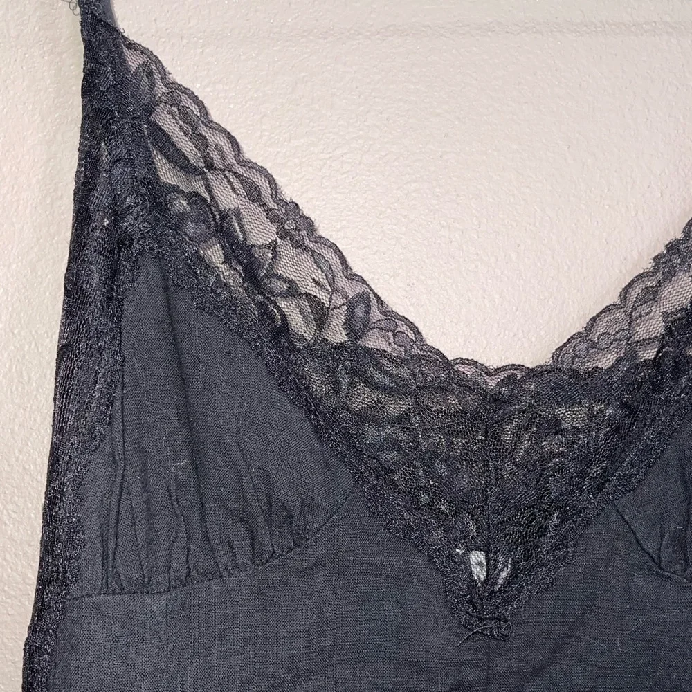 Princess Polly Romper - Picture 2 of 6